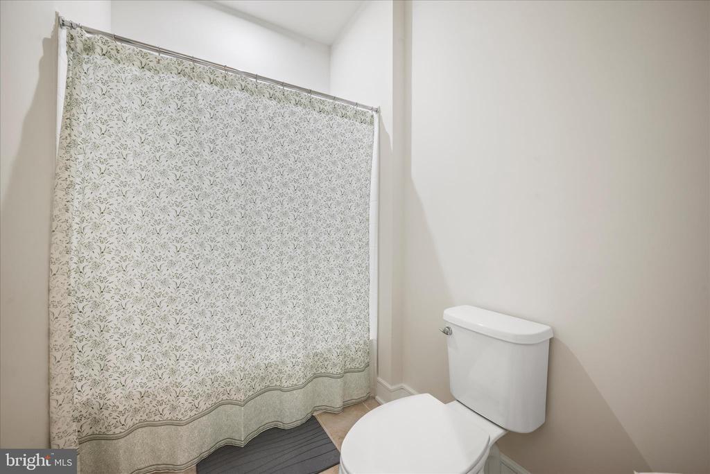 6052 COBBLESTONE CT, MARSHALL, Virginia, 3 Bedrooms Bedrooms, ,2 BathroomsBathrooms,Residential,6052 COBBLESTONE CT,VAFQ2020528 MLS # VAFQ2020528