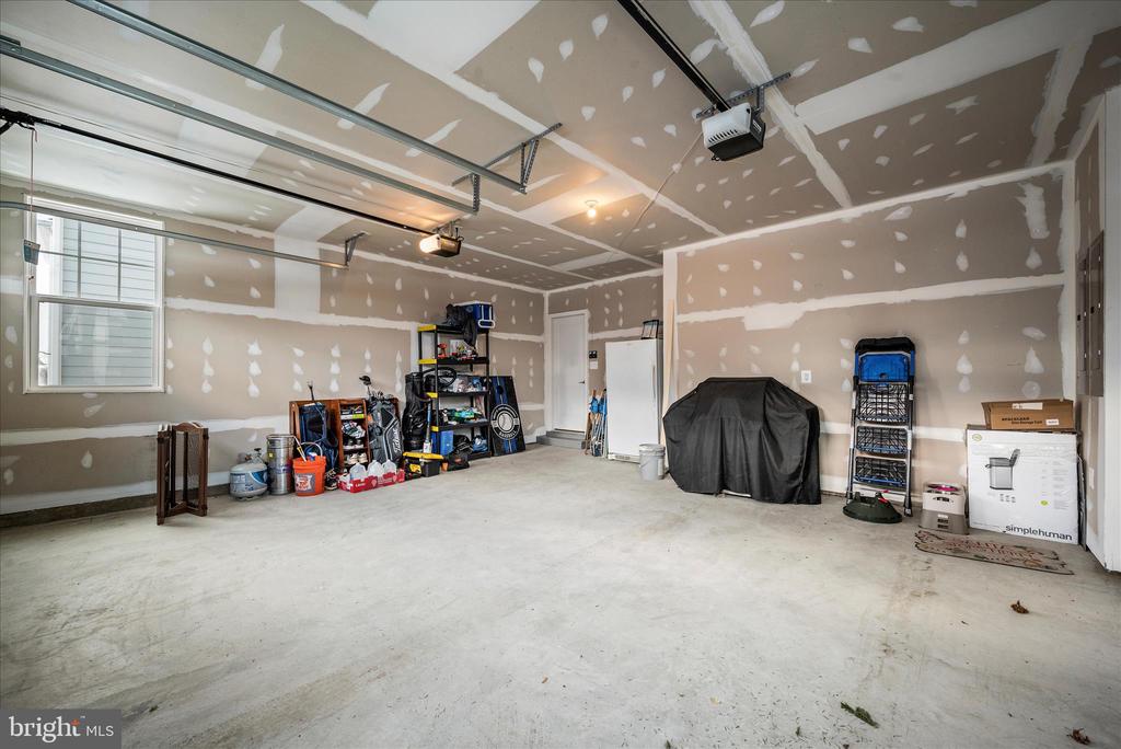 6052 COBBLESTONE CT, MARSHALL, Virginia, 3 Bedrooms Bedrooms, ,2 BathroomsBathrooms,Residential,6052 COBBLESTONE CT,VAFQ2020528 MLS # VAFQ2020528