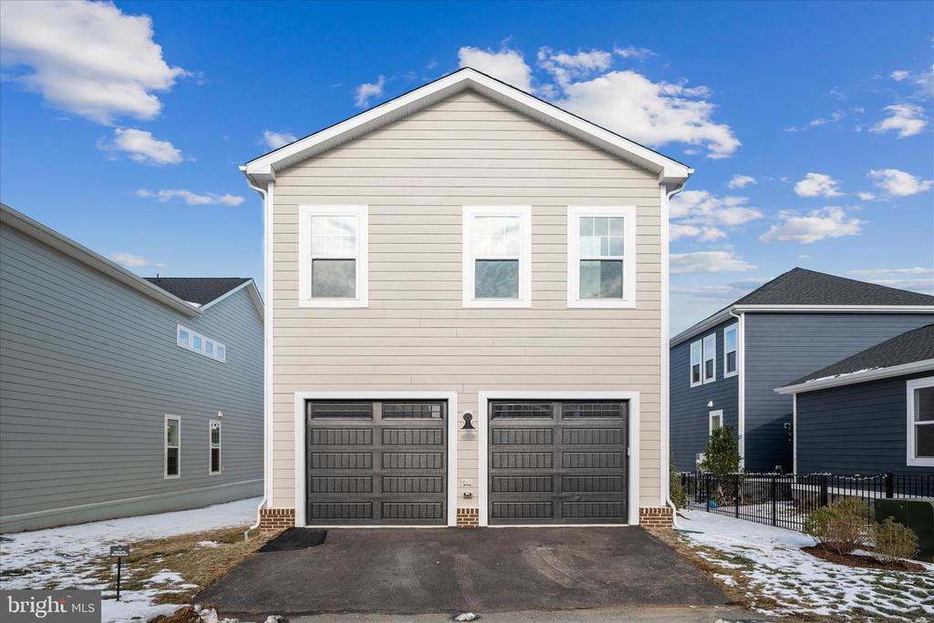 6052 COBBLESTONE CT, MARSHALL, Virginia, 3 Bedrooms Bedrooms, ,2 BathroomsBathrooms,Residential,6052 COBBLESTONE CT,VAFQ2020528 MLS # VAFQ2020528