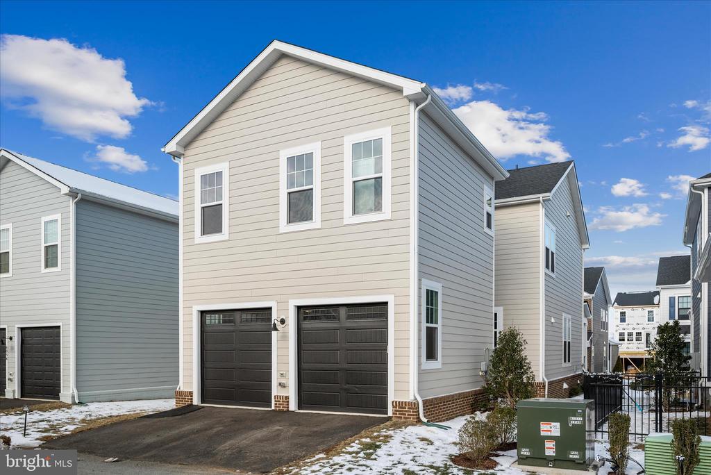 6052 COBBLESTONE CT, MARSHALL, Virginia, 3 Bedrooms Bedrooms, ,2 BathroomsBathrooms,Residential,6052 COBBLESTONE CT,VAFQ2020528 MLS # VAFQ2020528