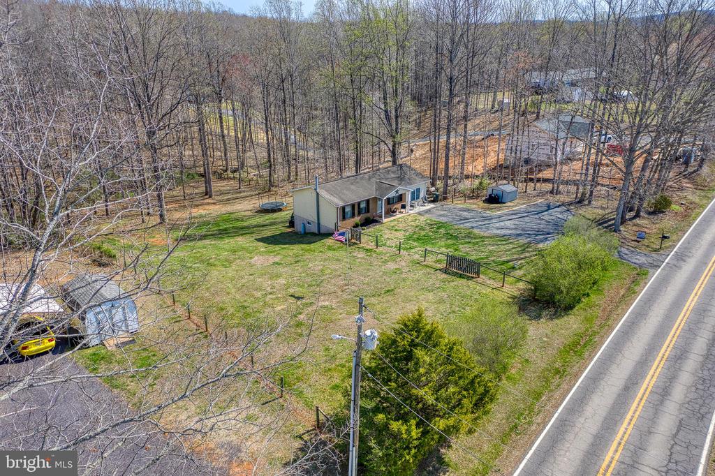 11099 EGGBORNSVILLE RD, RIXEYVILLE, Virginia 22737, 3 Bedrooms Bedrooms, ,2 BathroomsBathrooms,Residential,11099 EGGBORNSVILLE RD,VACU2013074 MLS # VACU2013074