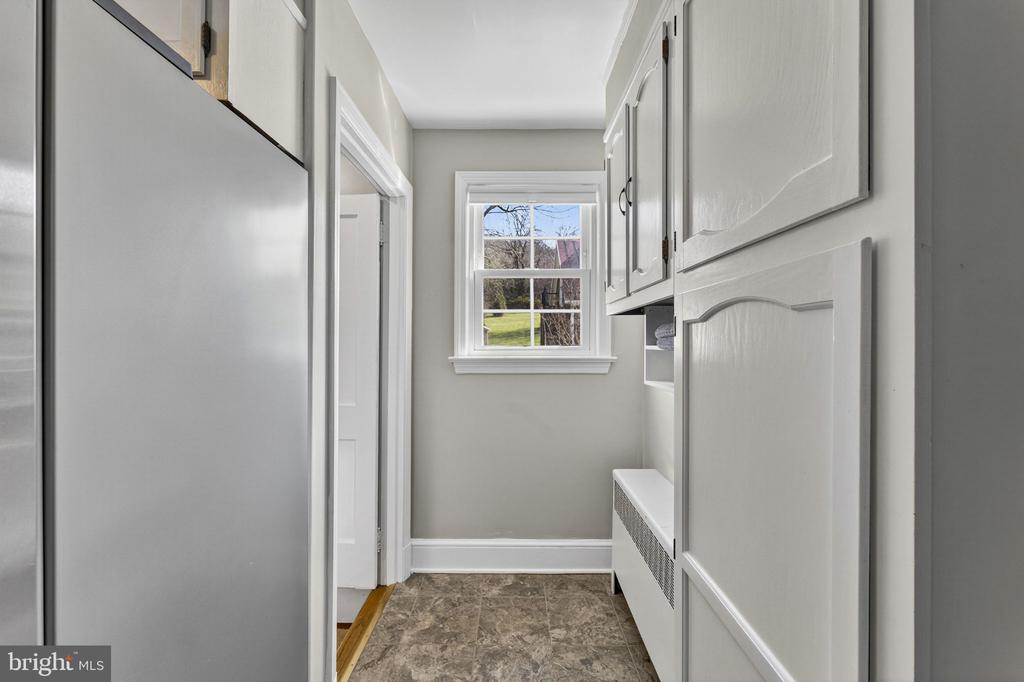 653 FEDERAL ST, PARIS, Virginia, 3 Bedrooms Bedrooms, ,3 BathroomsBathrooms,Residential,653 FEDERAL ST,VAFQ2021222 MLS # VAFQ2021222