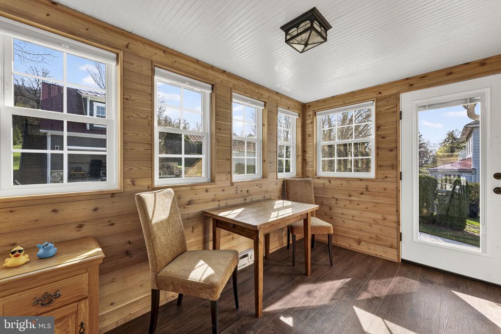 653 FEDERAL ST, PARIS, Virginia, 3 Bedrooms Bedrooms, ,3 BathroomsBathrooms,Residential,653 FEDERAL ST,VAFQ2021222 MLS # VAFQ2021222