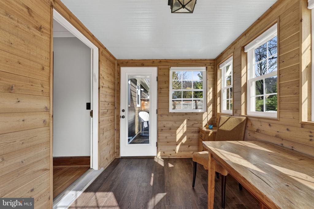 653 FEDERAL ST, PARIS, Virginia, 3 Bedrooms Bedrooms, ,3 BathroomsBathrooms,Residential,653 FEDERAL ST,VAFQ2021222 MLS # VAFQ2021222