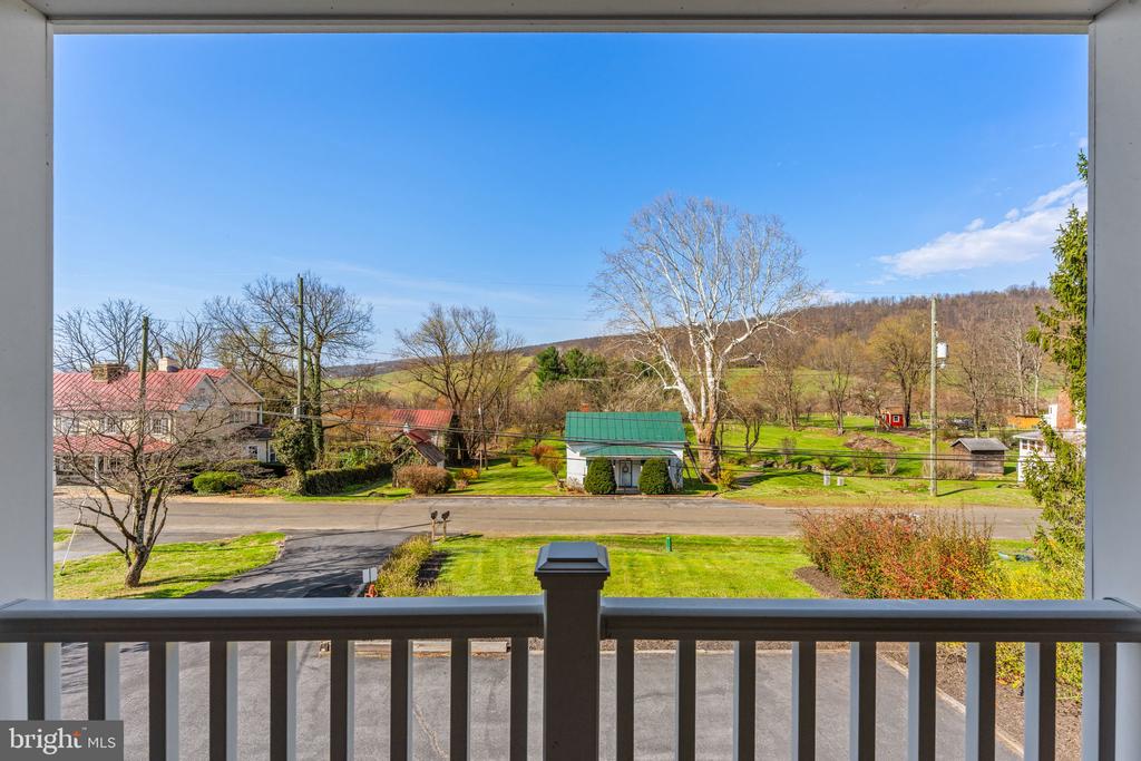 653 FEDERAL ST, PARIS, Virginia, 3 Bedrooms Bedrooms, ,3 BathroomsBathrooms,Residential,653 FEDERAL ST,VAFQ2021222 MLS # VAFQ2021222