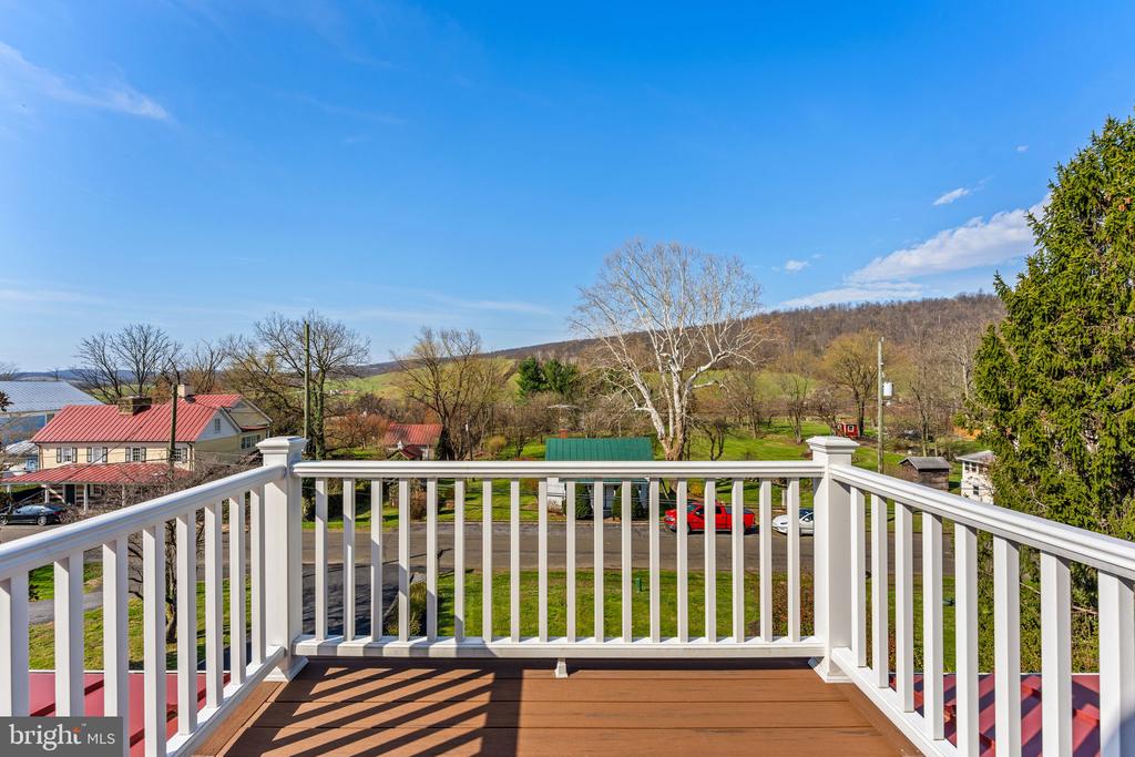 653 FEDERAL ST, PARIS, Virginia, 3 Bedrooms Bedrooms, ,3 BathroomsBathrooms,Residential,653 FEDERAL ST,VAFQ2021222 MLS # VAFQ2021222