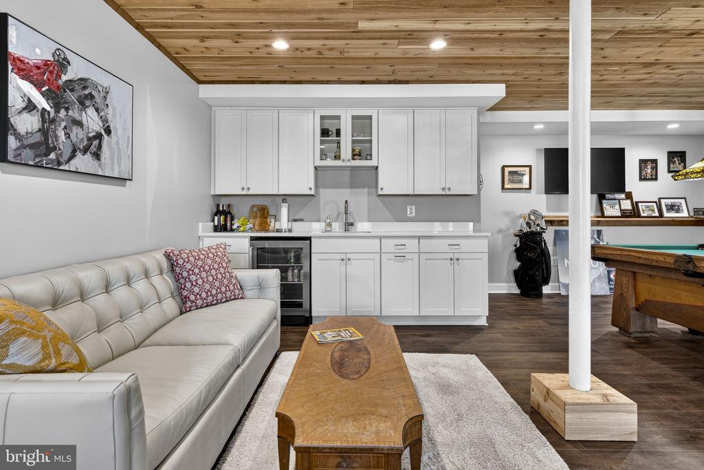 653 FEDERAL ST, PARIS, Virginia, 3 Bedrooms Bedrooms, ,3 BathroomsBathrooms,Residential,653 FEDERAL ST,VAFQ2021222 MLS # VAFQ2021222