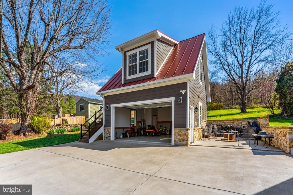 653 FEDERAL ST, PARIS, Virginia, 3 Bedrooms Bedrooms, ,3 BathroomsBathrooms,Residential,653 FEDERAL ST,VAFQ2021222 MLS # VAFQ2021222