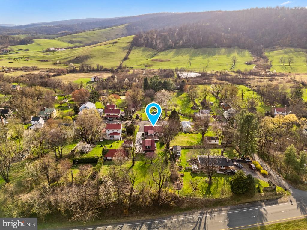 653 FEDERAL ST, PARIS, Virginia, 3 Bedrooms Bedrooms, ,3 BathroomsBathrooms,Residential,653 FEDERAL ST,VAFQ2021222 MLS # VAFQ2021222