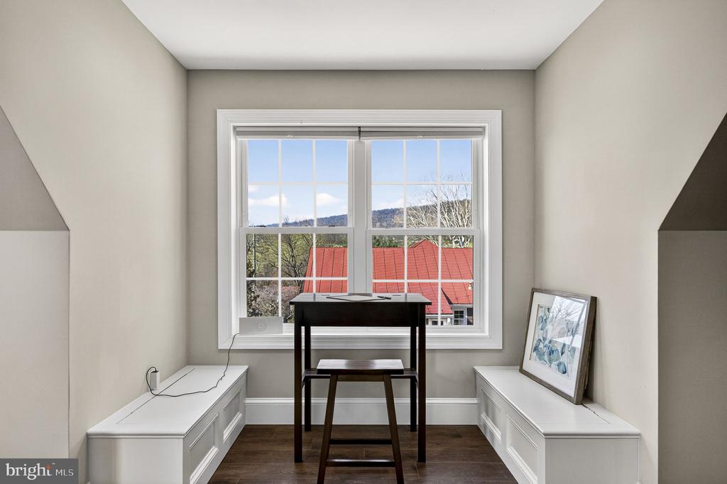 653 FEDERAL ST, PARIS, Virginia, 3 Bedrooms Bedrooms, ,3 BathroomsBathrooms,Residential,653 FEDERAL ST,VAFQ2021222 MLS # VAFQ2021222