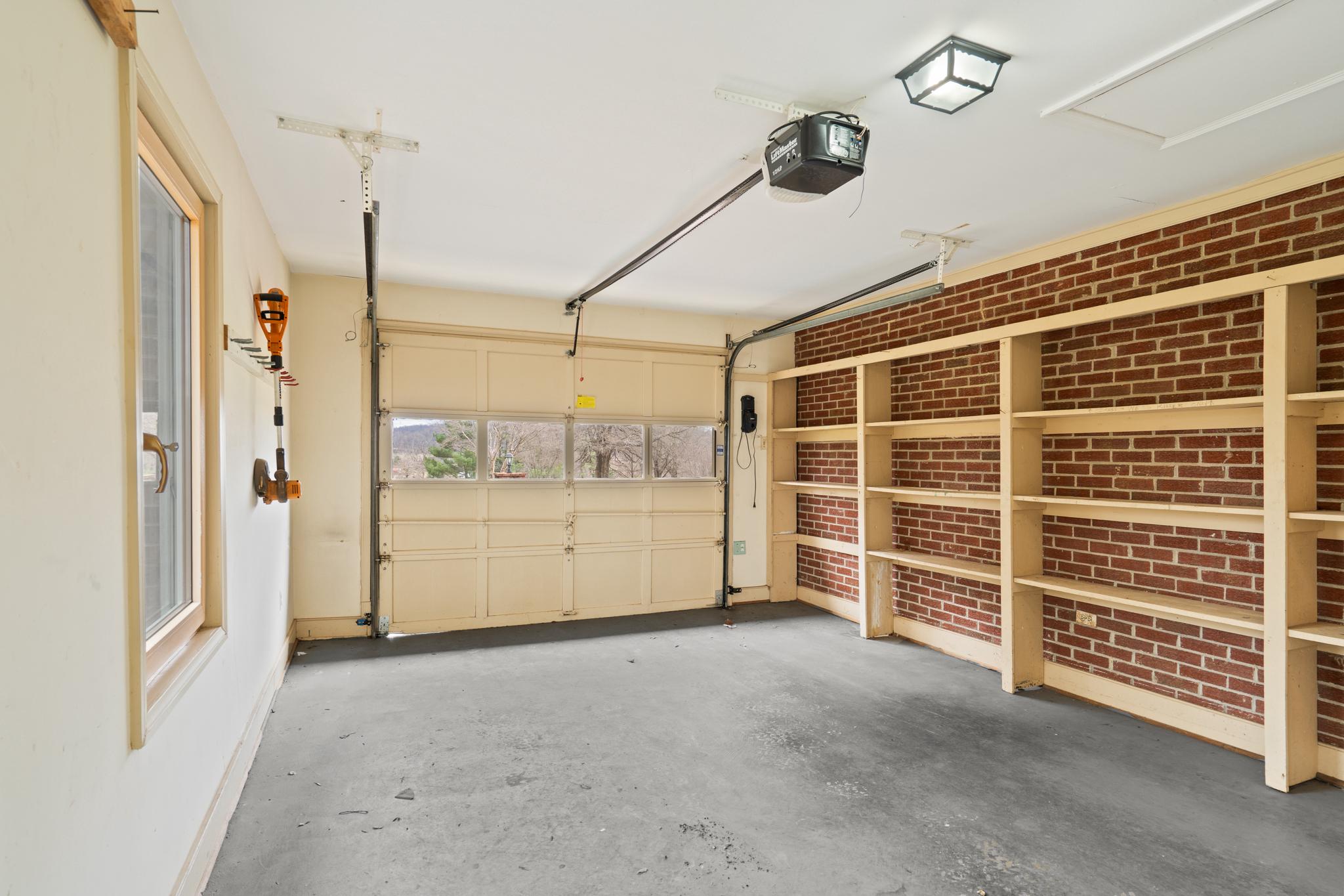 94 OLD HOLLOW RD, SPERRYVILLE, Virginia 22740, 2 Bedrooms Bedrooms, ,2 BathroomsBathrooms,Residential,94 OLD HOLLOW RD,VARP2002556 MLS # VARP2002556