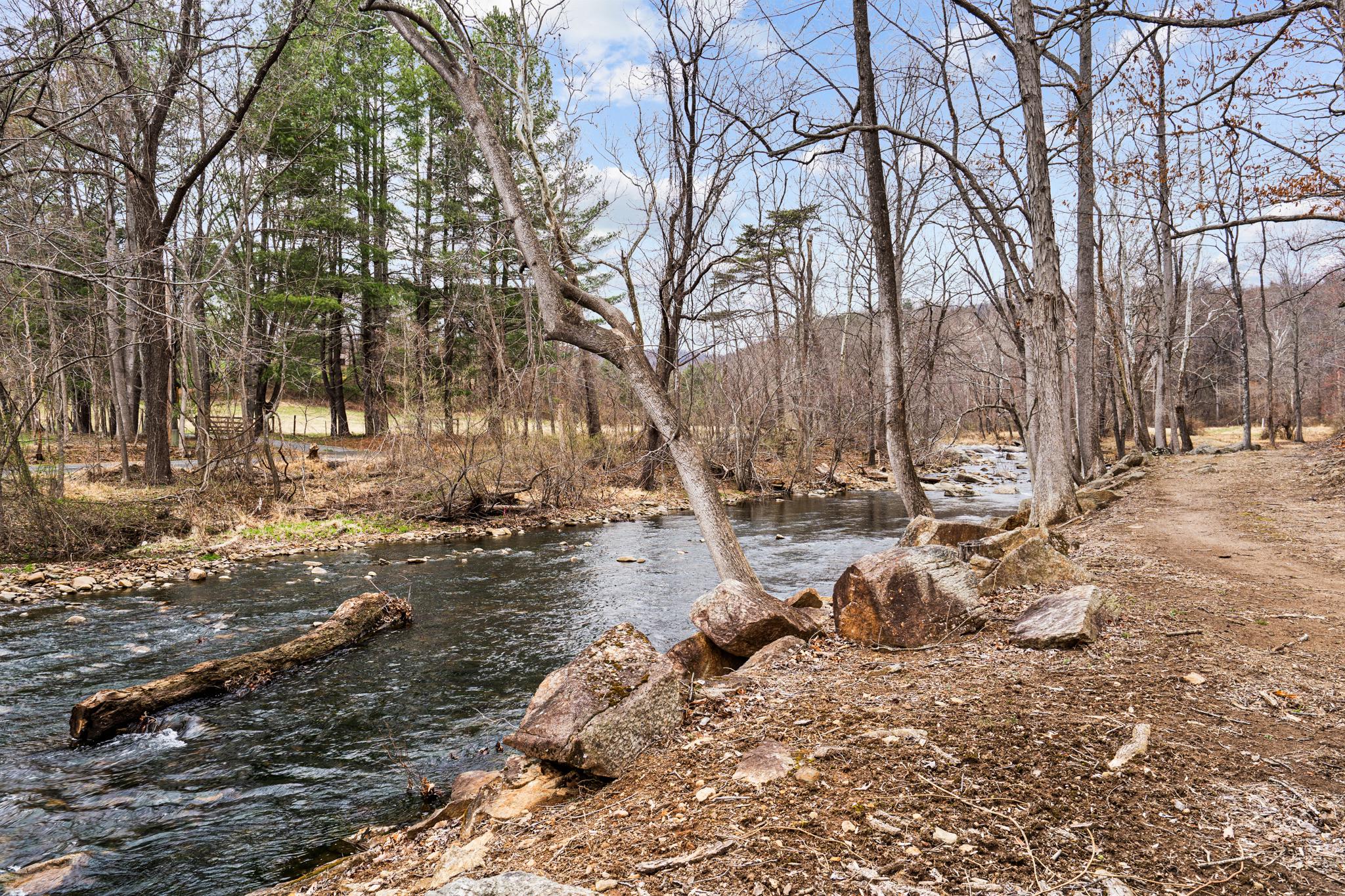 94 OLD HOLLOW RD, SPERRYVILLE, Virginia 22740, 2 Bedrooms Bedrooms, ,2 BathroomsBathrooms,Residential,94 OLD HOLLOW RD,VARP2002556 MLS # VARP2002556