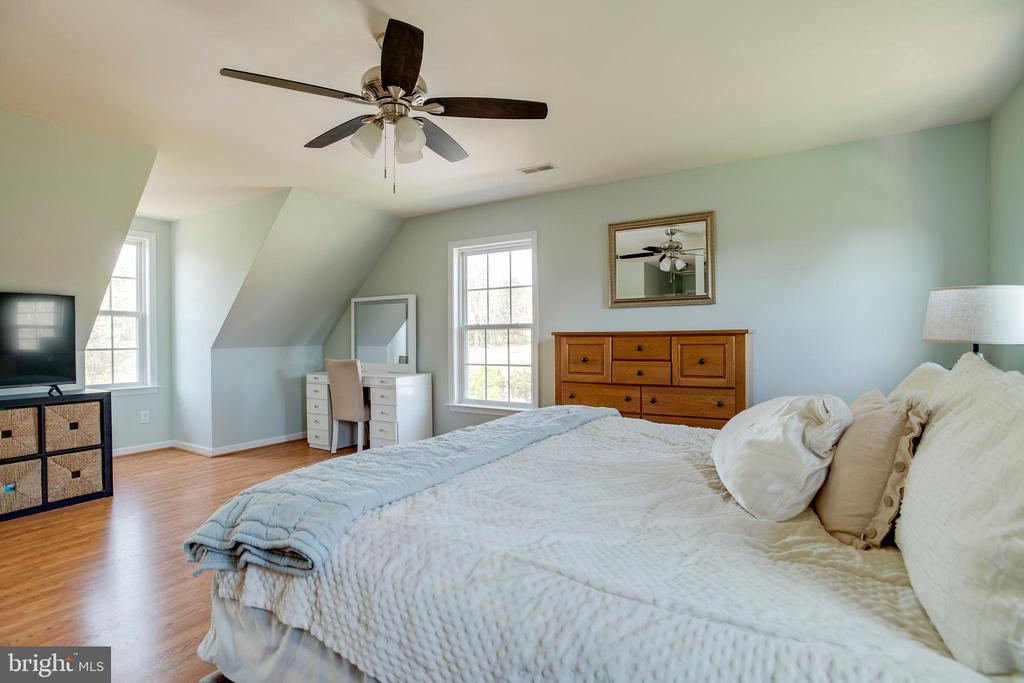 15607 FOX CHASE LN, CULPEPER, Virginia 22701, 4 Bedrooms Bedrooms, ,3 BathroomsBathrooms,Residential,15607 FOX CHASE LN,VACU2013164 MLS # VACU2013164