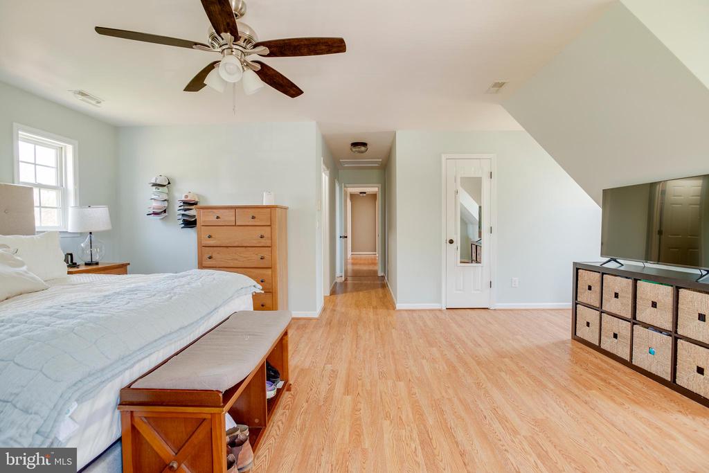 15607 FOX CHASE LN, CULPEPER, Virginia 22701, 4 Bedrooms Bedrooms, ,3 BathroomsBathrooms,Residential,15607 FOX CHASE LN,VACU2013164 MLS # VACU2013164