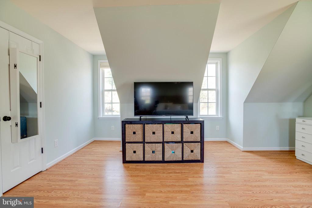 15607 FOX CHASE LN, CULPEPER, Virginia 22701, 4 Bedrooms Bedrooms, ,3 BathroomsBathrooms,Residential,15607 FOX CHASE LN,VACU2013164 MLS # VACU2013164