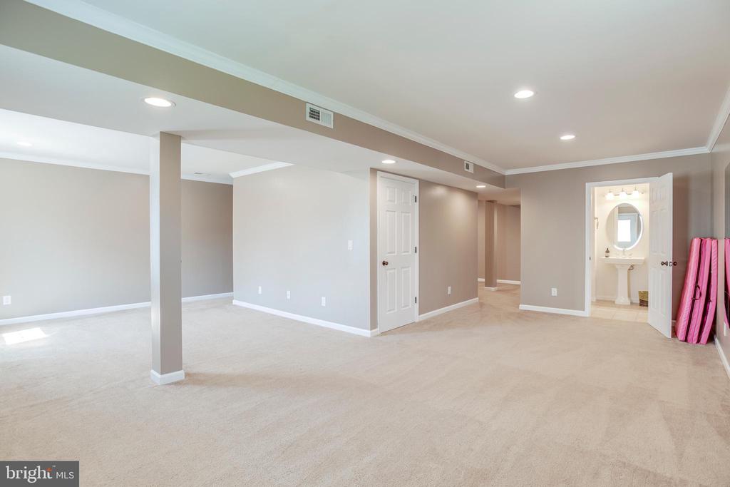 15607 FOX CHASE LN, CULPEPER, Virginia 22701, 4 Bedrooms Bedrooms, ,3 BathroomsBathrooms,Residential,15607 FOX CHASE LN,VACU2013164 MLS # VACU2013164