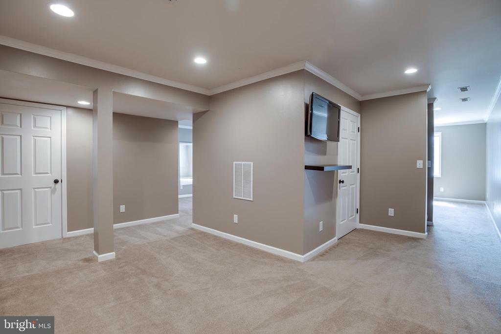 15607 FOX CHASE LN, CULPEPER, Virginia 22701, 4 Bedrooms Bedrooms, ,3 BathroomsBathrooms,Residential,15607 FOX CHASE LN,VACU2013164 MLS # VACU2013164