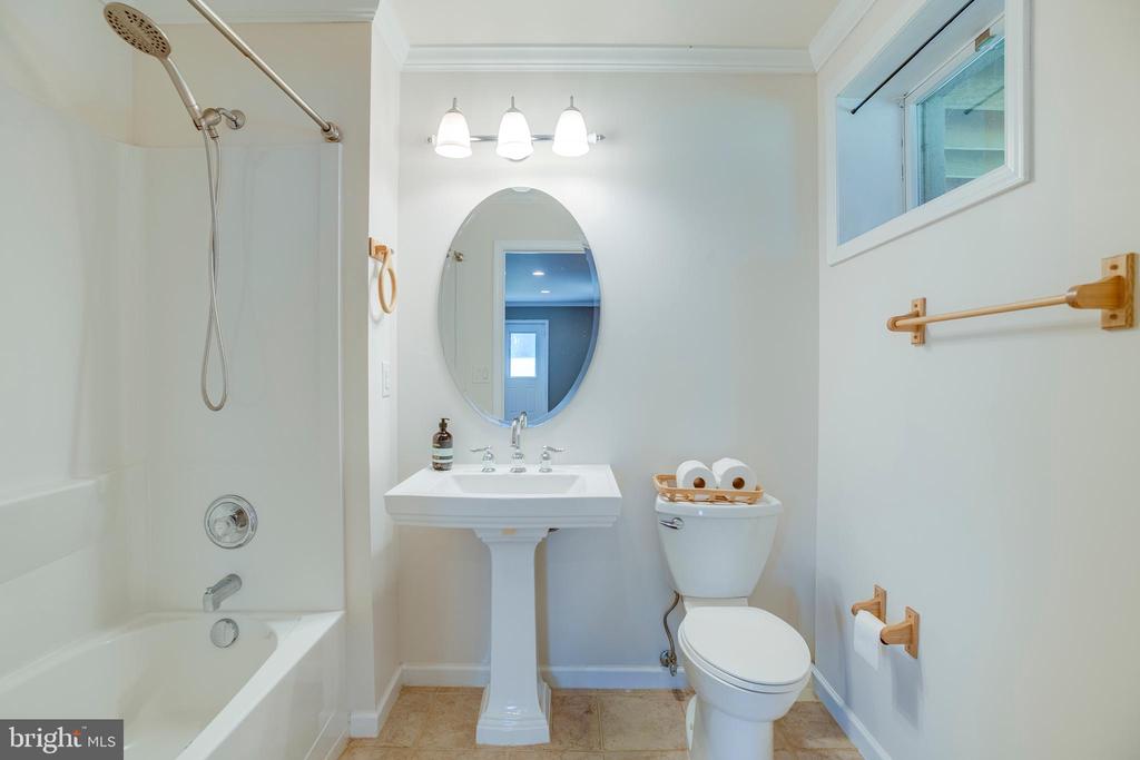 15607 FOX CHASE LN, CULPEPER, Virginia 22701, 4 Bedrooms Bedrooms, ,3 BathroomsBathrooms,Residential,15607 FOX CHASE LN,VACU2013164 MLS # VACU2013164