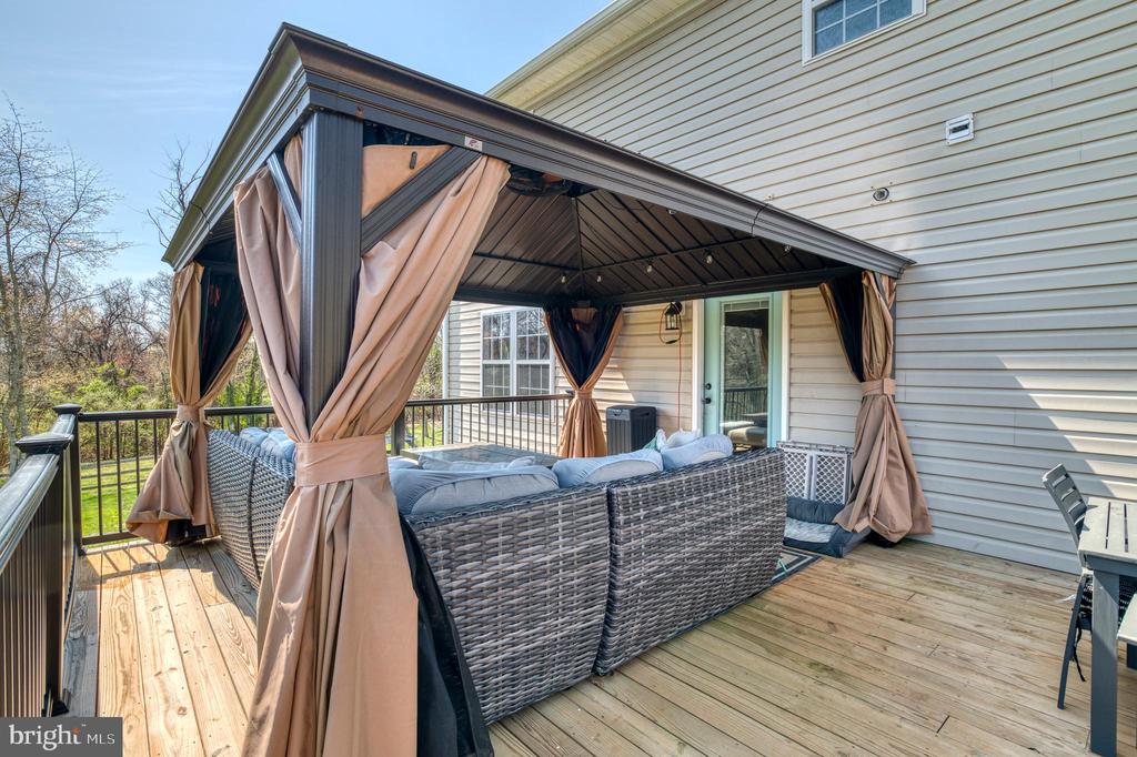 15607 FOX CHASE LN, CULPEPER, Virginia 22701, 4 Bedrooms Bedrooms, ,3 BathroomsBathrooms,Residential,15607 FOX CHASE LN,VACU2013164 MLS # VACU2013164