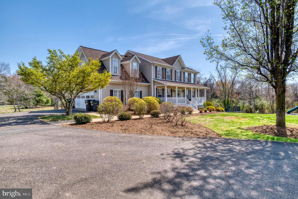 15607 FOX CHASE LN, CULPEPER, Virginia 22701, 4 Bedrooms Bedrooms, ,3 BathroomsBathrooms,Residential,15607 FOX CHASE LN,VACU2013164 MLS # VACU2013164