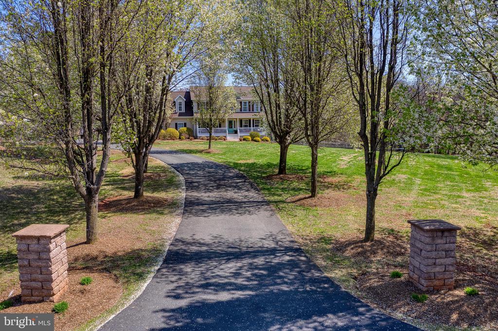 15607 FOX CHASE LN, CULPEPER, Virginia 22701, 4 Bedrooms Bedrooms, ,3 BathroomsBathrooms,Residential,15607 FOX CHASE LN,VACU2013164 MLS # VACU2013164