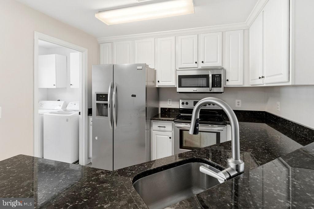 751 CEDAR CREST DR, WARRENTON, Virginia 20186, 2 Bedrooms Bedrooms, ,2 BathroomsBathrooms,Residential,751 CEDAR CREST DR,VAFQ2021240 MLS # VAFQ2021240