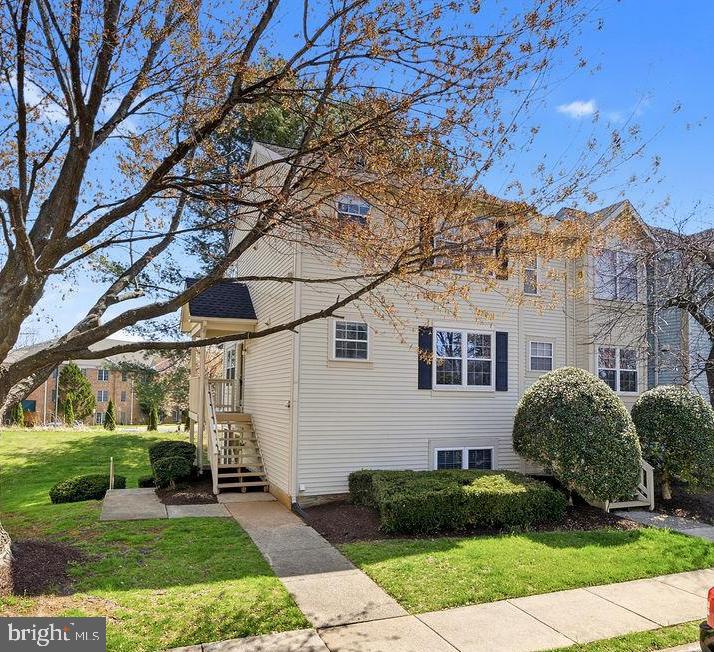 751 CEDAR CREST DR, WARRENTON, Virginia 20186, 2 Bedrooms Bedrooms, ,2 BathroomsBathrooms,Residential,751 CEDAR CREST DR,VAFQ2021240 MLS # VAFQ2021240