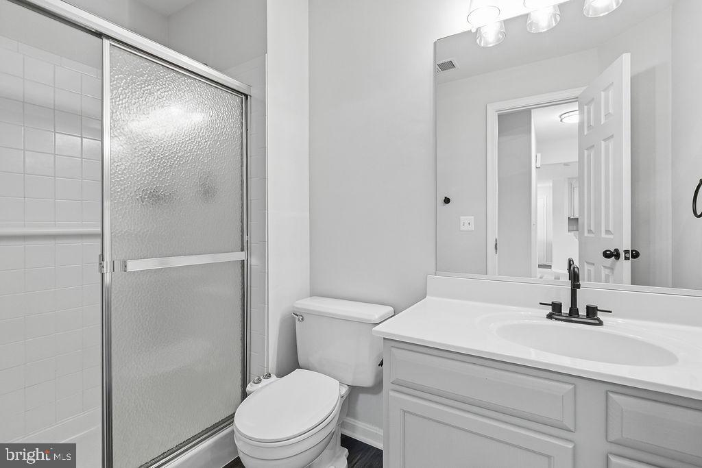 751 CEDAR CREST DR, WARRENTON, Virginia 20186, 2 Bedrooms Bedrooms, ,2 BathroomsBathrooms,Residential,751 CEDAR CREST DR,VAFQ2021240 MLS # VAFQ2021240