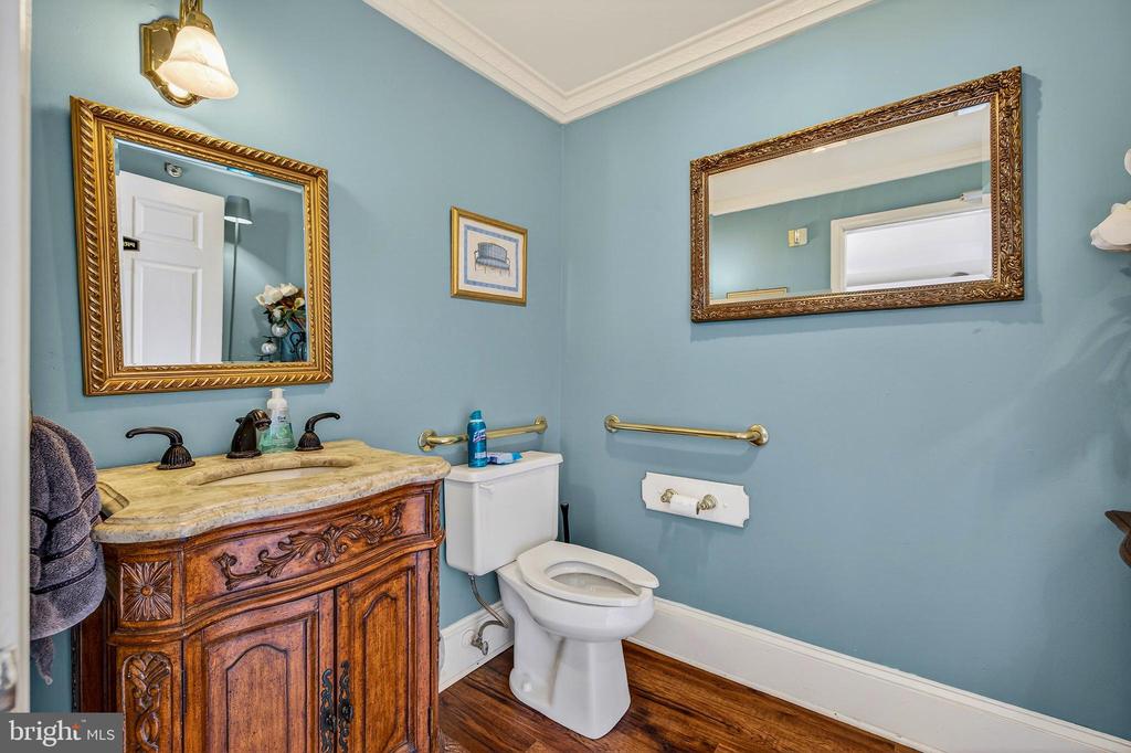 138 E MAIN ST, LURAY, Virginia 22835, 3 Bedrooms Bedrooms, ,3 BathroomsBathrooms,Residential,138 E MAIN ST,VAPA2006240 MLS # VAPA2006240