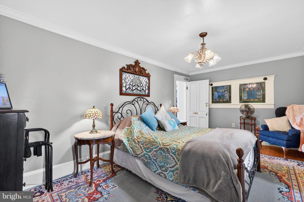 138 E MAIN ST, LURAY, Virginia 22835, 3 Bedrooms Bedrooms, ,3 BathroomsBathrooms,Residential,138 E MAIN ST,VAPA2006240 MLS # VAPA2006240