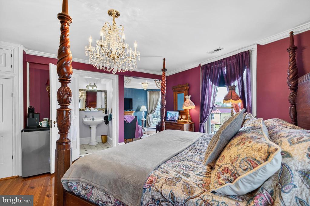 138 E MAIN ST, LURAY, Virginia 22835, 3 Bedrooms Bedrooms, ,3 BathroomsBathrooms,Residential,138 E MAIN ST,VAPA2006240 MLS # VAPA2006240