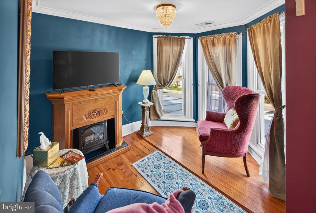 138 E MAIN ST, LURAY, Virginia 22835, 3 Bedrooms Bedrooms, ,3 BathroomsBathrooms,Residential,138 E MAIN ST,VAPA2006240 MLS # VAPA2006240