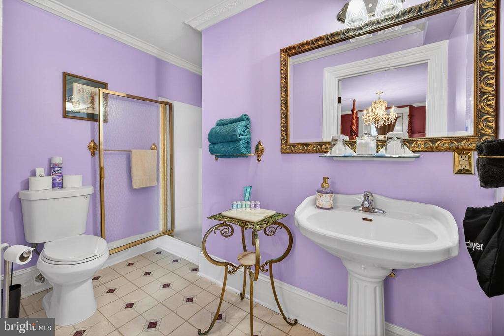 138 E MAIN ST, LURAY, Virginia 22835, 3 Bedrooms Bedrooms, ,3 BathroomsBathrooms,Residential,138 E MAIN ST,VAPA2006240 MLS # VAPA2006240