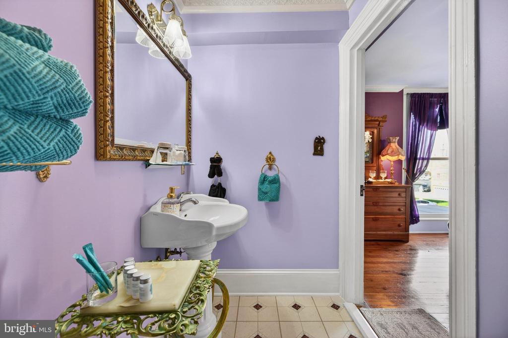 138 E MAIN ST, LURAY, Virginia 22835, 3 Bedrooms Bedrooms, ,3 BathroomsBathrooms,Residential,138 E MAIN ST,VAPA2006240 MLS # VAPA2006240