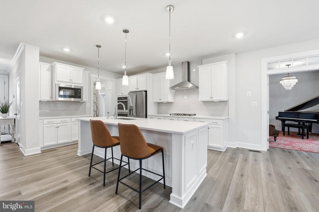 10909 CANTERBURY CT, SPOTSYLVANIA, Virginia 22551, 4 Bedrooms Bedrooms, ,4 BathroomsBathrooms,Residential,10909 CANTERBURY CT,VASP2040560 MLS # VASP2040560