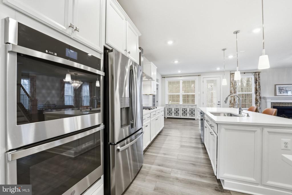 10909 CANTERBURY CT, SPOTSYLVANIA, Virginia 22551, 4 Bedrooms Bedrooms, ,4 BathroomsBathrooms,Residential,10909 CANTERBURY CT,VASP2040560 MLS # VASP2040560