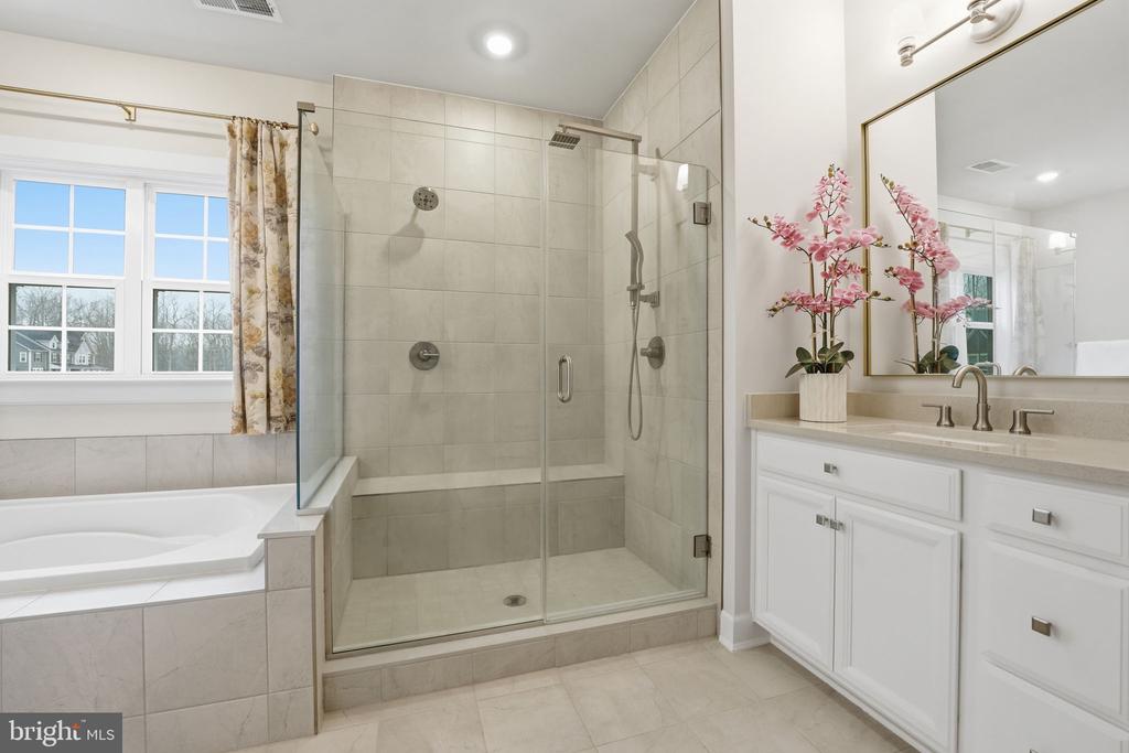 10909 CANTERBURY CT, SPOTSYLVANIA, Virginia 22551, 4 Bedrooms Bedrooms, ,4 BathroomsBathrooms,Residential,10909 CANTERBURY CT,VASP2040560 MLS # VASP2040560