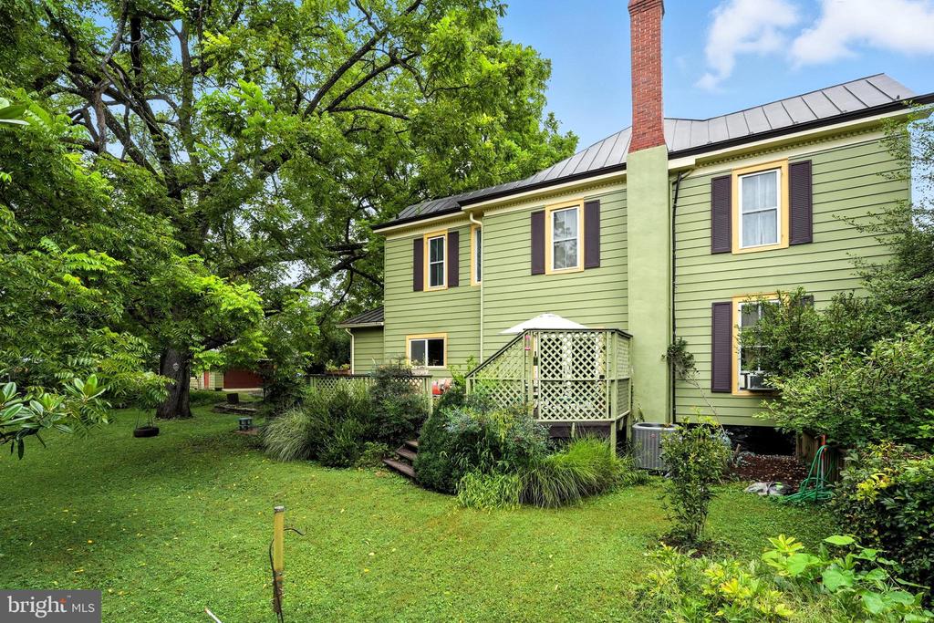 802 S BLUE RIDGE AVE, CULPEPER, Virginia 22701, 5 Bedrooms Bedrooms, ,2 BathroomsBathrooms,Residential,802 S BLUE RIDGE AVE,VACU2013188 MLS # VACU2013188