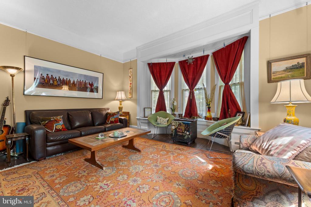 802 S BLUE RIDGE AVE, CULPEPER, Virginia 22701, 5 Bedrooms Bedrooms, ,2 BathroomsBathrooms,Residential,802 S BLUE RIDGE AVE,VACU2013188 MLS # VACU2013188