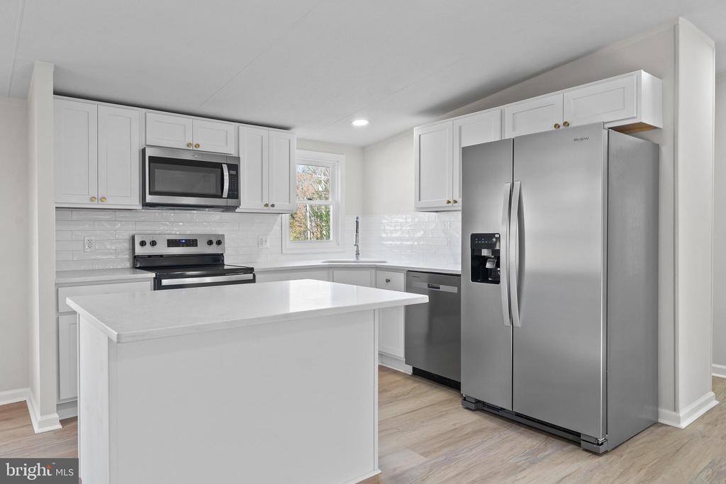 3367 DAVIS HWY, LOUISA, Virginia 23093, 3 Bedrooms Bedrooms, ,2 BathroomsBathrooms,Residential,3367 DAVIS HWY,VALA2009564 MLS # VALA2009564