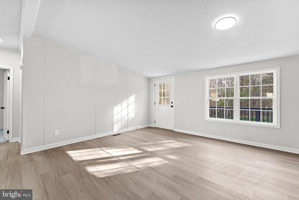 3367 DAVIS HWY, LOUISA, Virginia 23093, 3 Bedrooms Bedrooms, ,2 BathroomsBathrooms,Residential,3367 DAVIS HWY,VALA2009564 MLS # VALA2009564