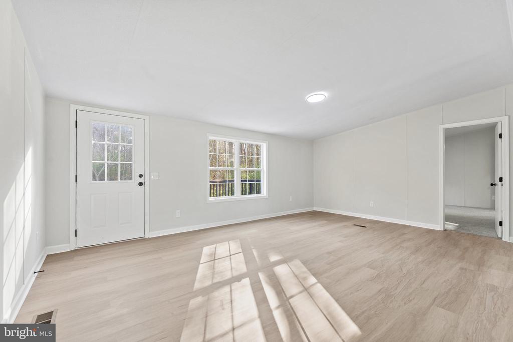 3367 DAVIS HWY, LOUISA, Virginia 23093, 3 Bedrooms Bedrooms, ,2 BathroomsBathrooms,Residential,3367 DAVIS HWY,VALA2009564 MLS # VALA2009564