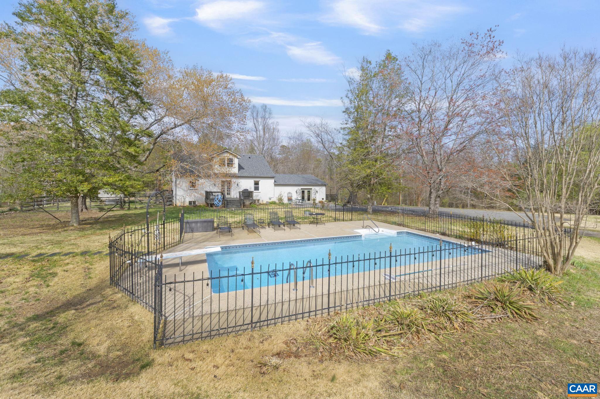 4939 RICHMOND RD, KESWICK, Virginia 22947, 5 Bedrooms Bedrooms, ,3 BathroomsBathrooms,Residential,4939 RICHMOND RD,675083 MLS # 675083