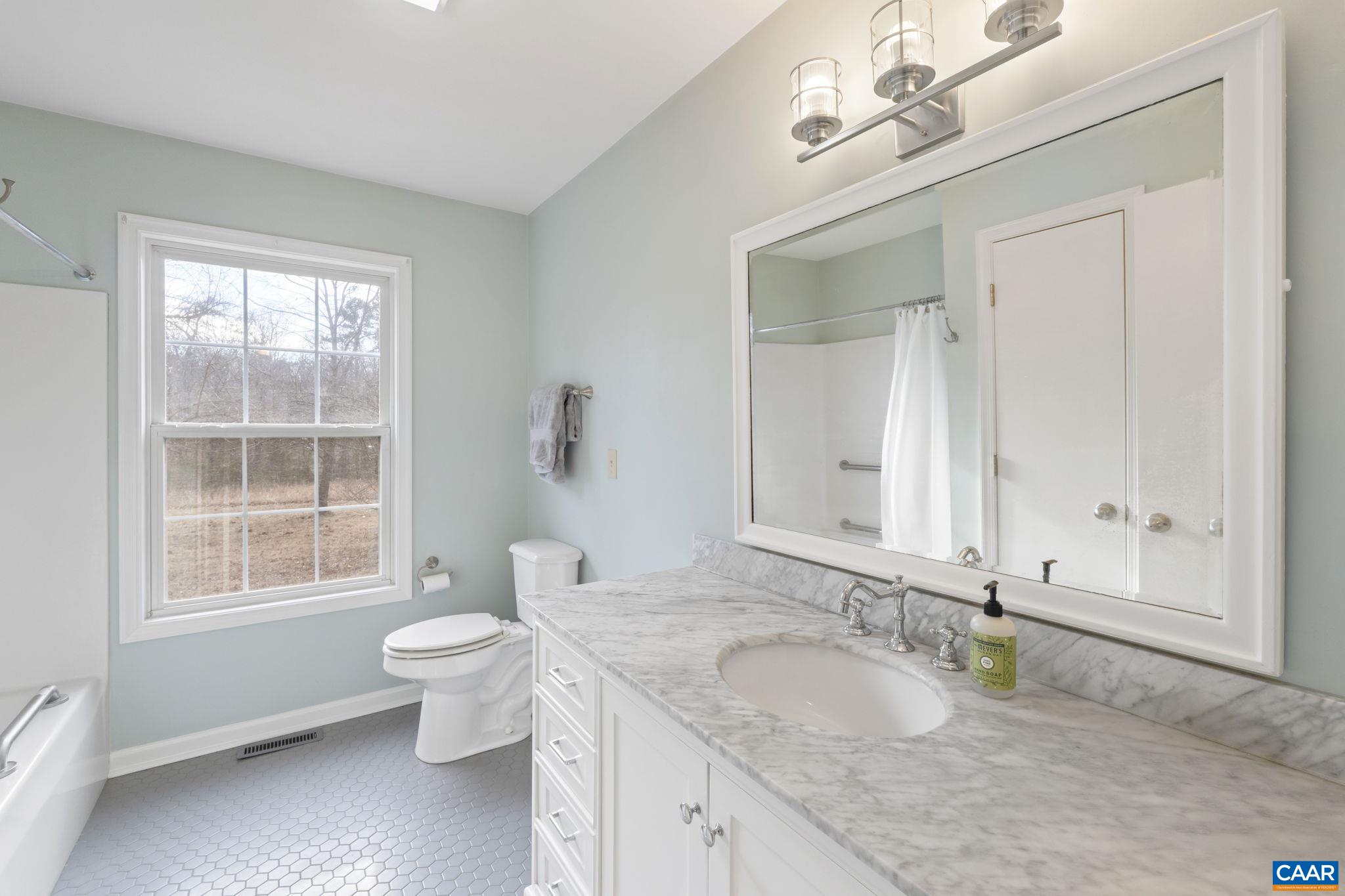 4939 RICHMOND RD, KESWICK, Virginia 22947, 5 Bedrooms Bedrooms, ,3 BathroomsBathrooms,Residential,4939 RICHMOND RD,675083 MLS # 675083