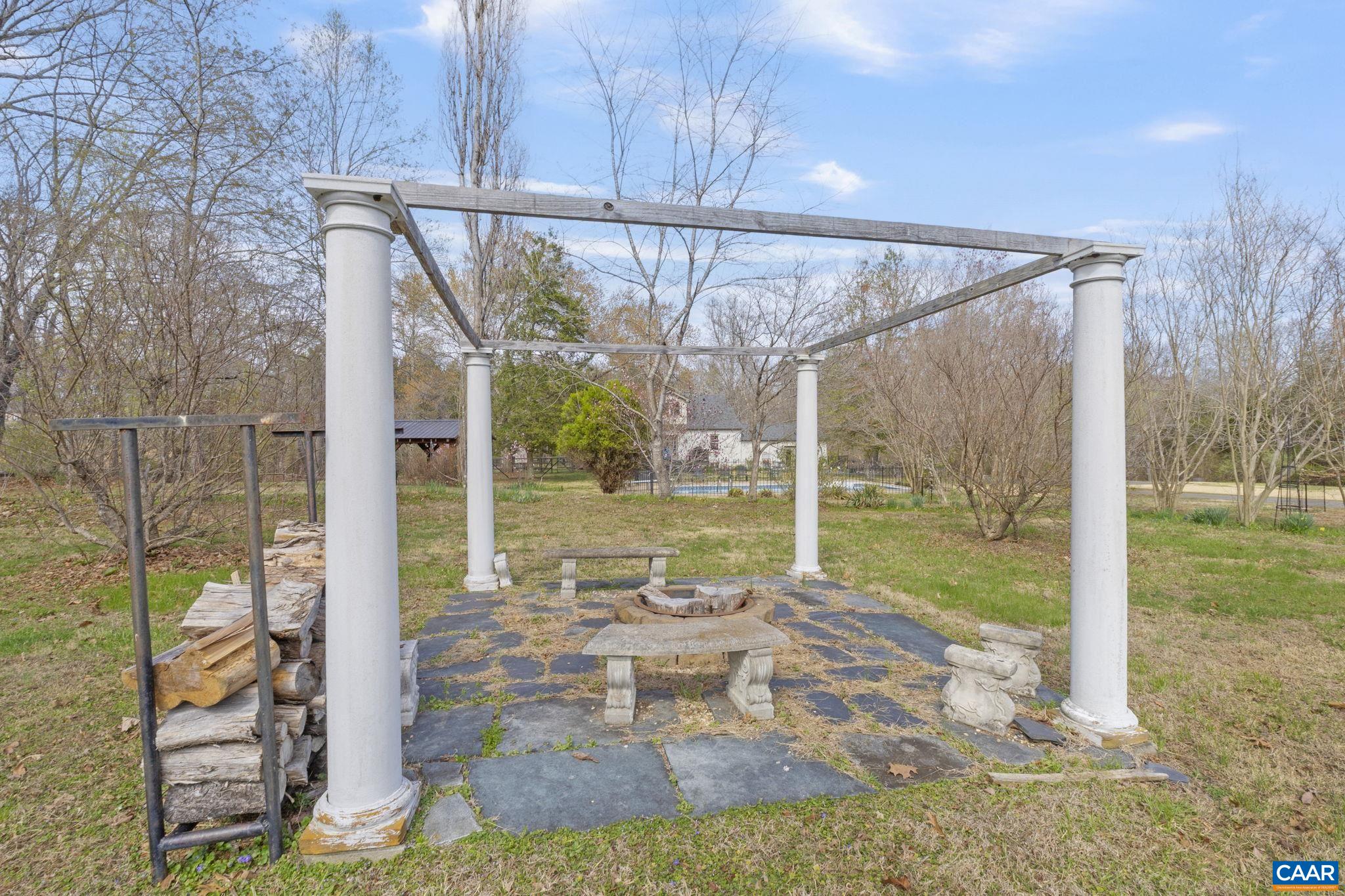 4939 RICHMOND RD, KESWICK, Virginia 22947, 5 Bedrooms Bedrooms, ,3 BathroomsBathrooms,Residential,4939 RICHMOND RD,675083 MLS # 675083