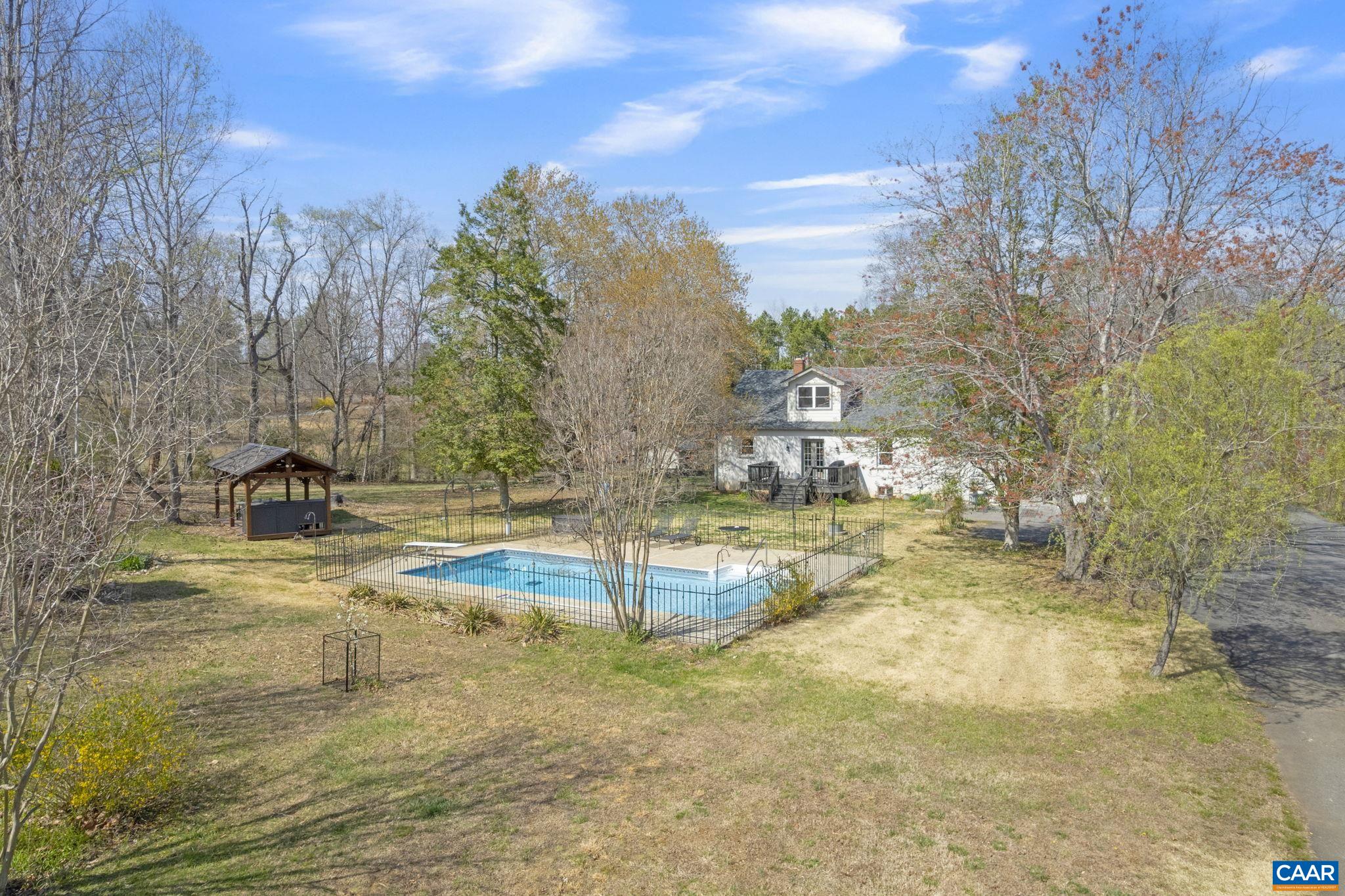 4939 RICHMOND RD, KESWICK, Virginia 22947, 5 Bedrooms Bedrooms, ,3 BathroomsBathrooms,Residential,4939 RICHMOND RD,675083 MLS # 675083