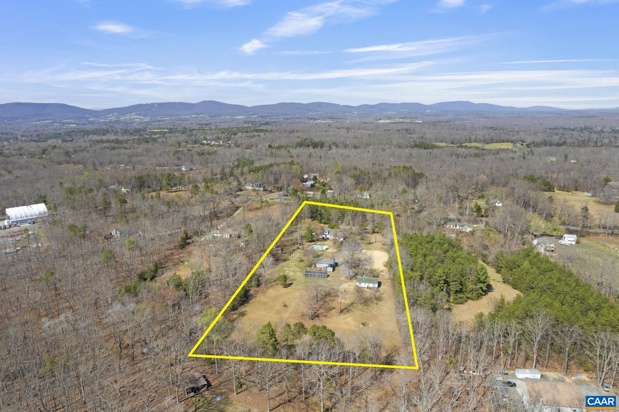 4939 RICHMOND RD, KESWICK, Virginia 22947, 5 Bedrooms Bedrooms, ,3 BathroomsBathrooms,Residential,4939 RICHMOND RD,675083 MLS # 675083
