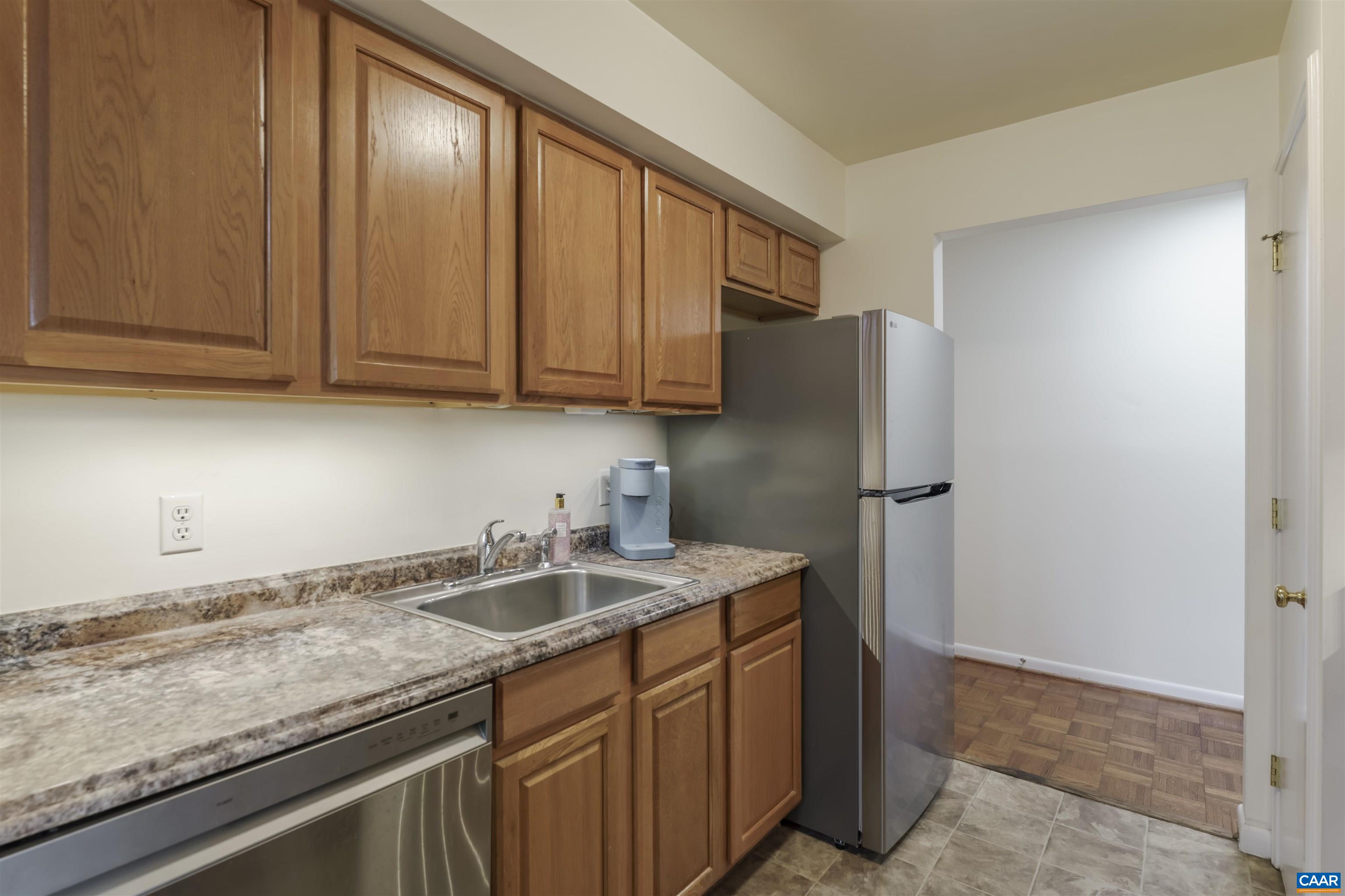 116 TURTLE CREEK RD, CHARLOTTESVILLE, Virginia 22901, 2 Bedrooms Bedrooms, ,2 BathroomsBathrooms,Residential,116 TURTLE CREEK RD,675139 MLS # 675139