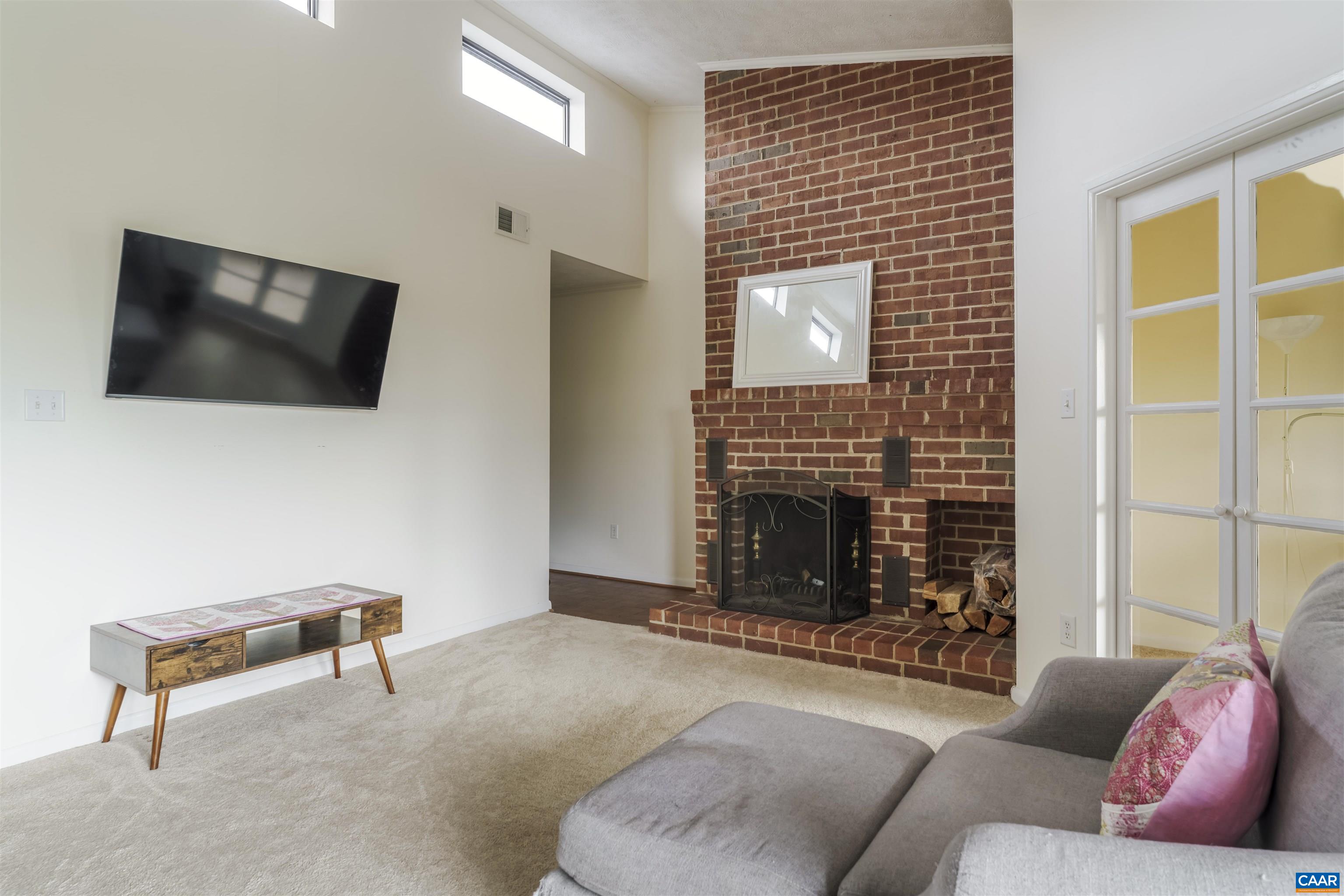 116 TURTLE CREEK RD, CHARLOTTESVILLE, Virginia 22901, 2 Bedrooms Bedrooms, ,2 BathroomsBathrooms,Residential,116 TURTLE CREEK RD,675139 MLS # 675139