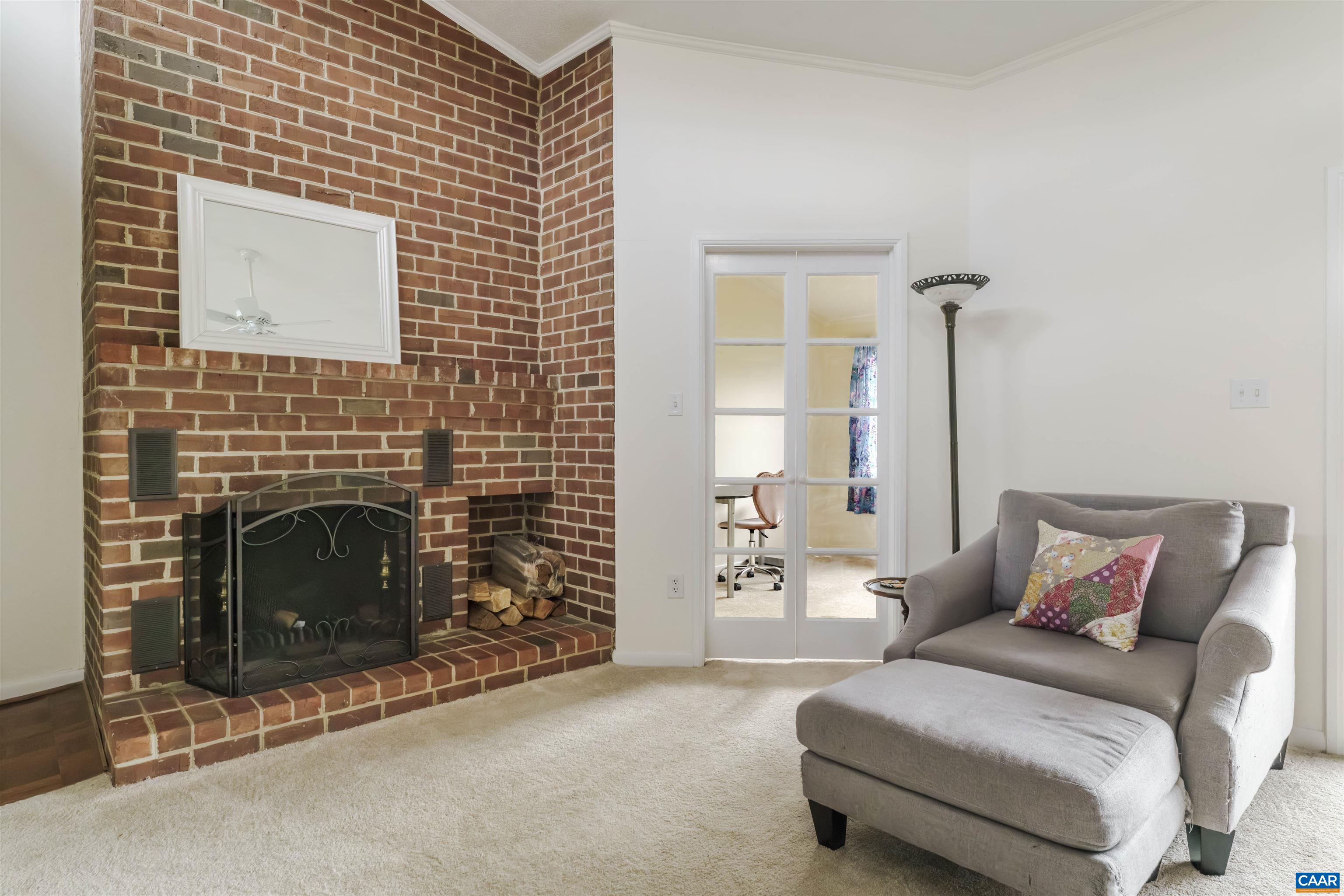 116 TURTLE CREEK RD, CHARLOTTESVILLE, Virginia 22901, 2 Bedrooms Bedrooms, ,2 BathroomsBathrooms,Residential,116 TURTLE CREEK RD,675139 MLS # 675139